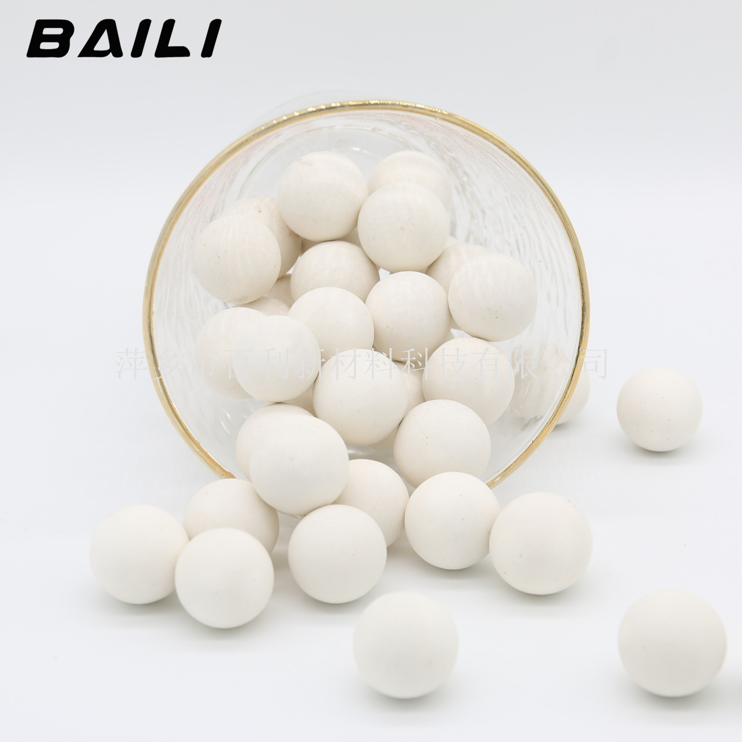 Regenerative porcelain ball